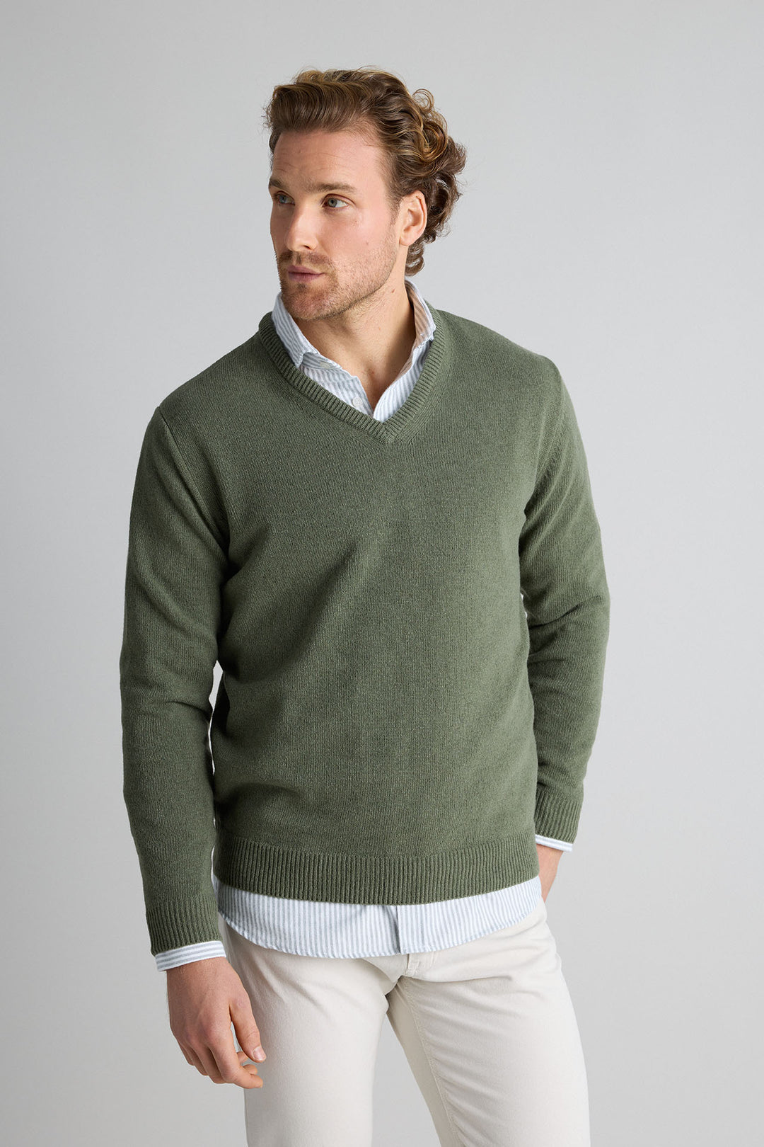 Lambswool Hunting Green V-Neck Sweater 