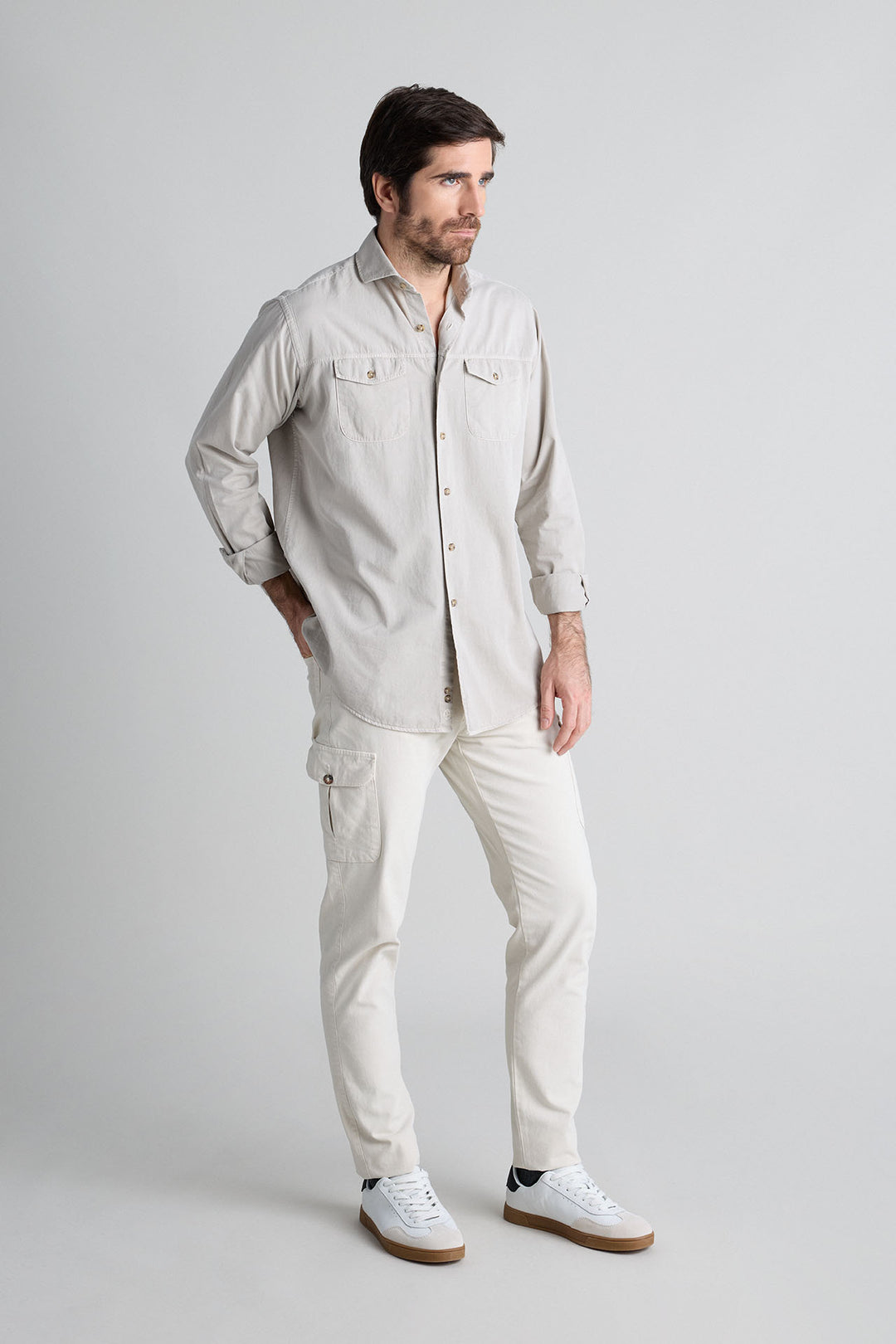 Camisa Costura Horizontal Beige Arena Doble Bolsillo Pecho