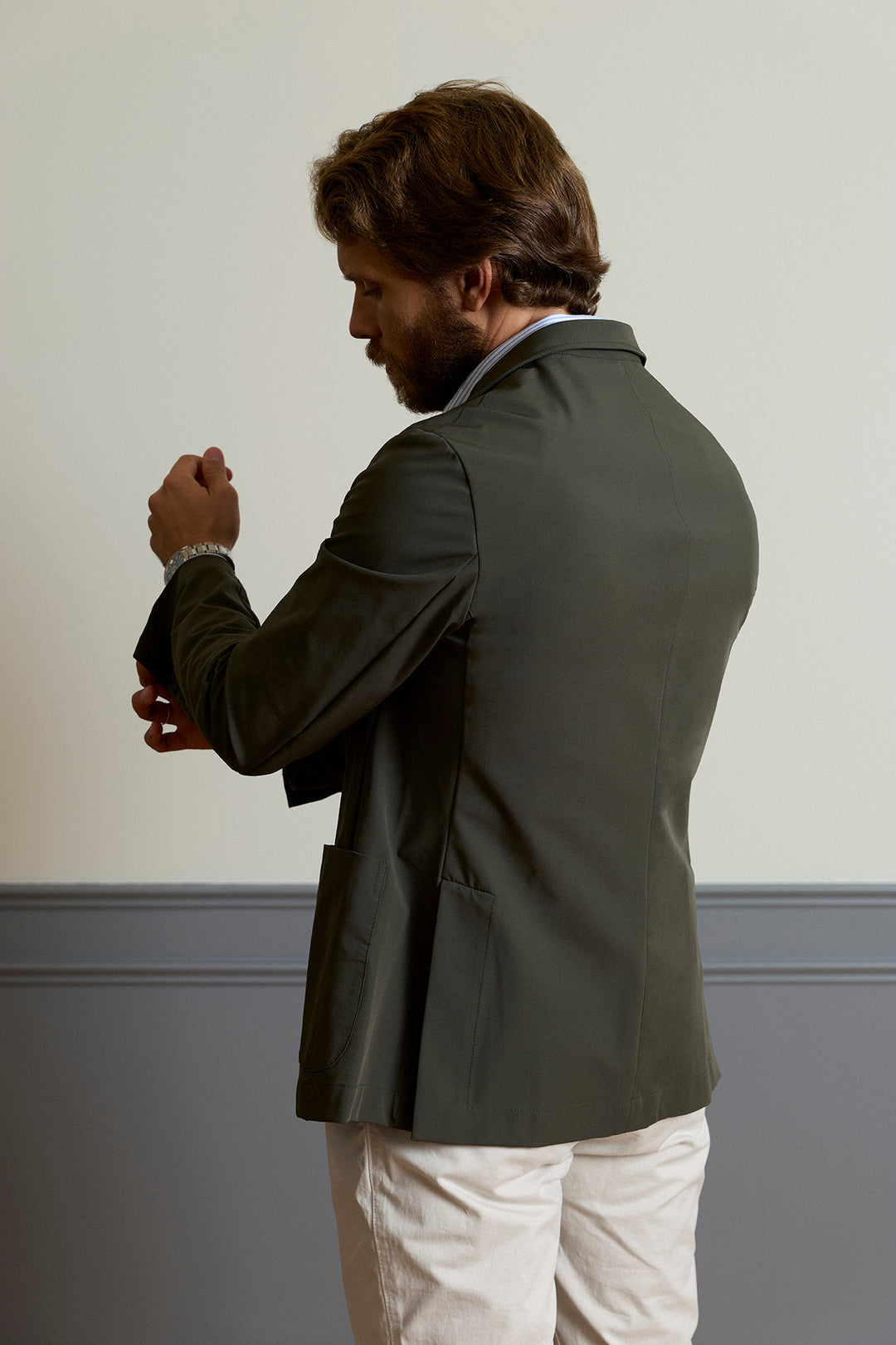 Jaqueta Técnica de Caça Verde com Lapelas de 11 cm