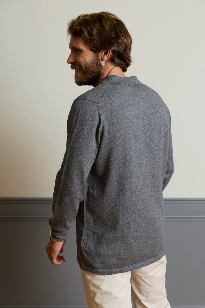 Long Sleeve Knitted Polo Grey Half Collar Horn Buttons