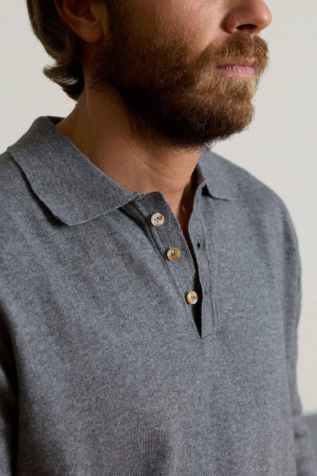 Long Sleeve Knitted Polo Grey Half Collar Horn Buttons