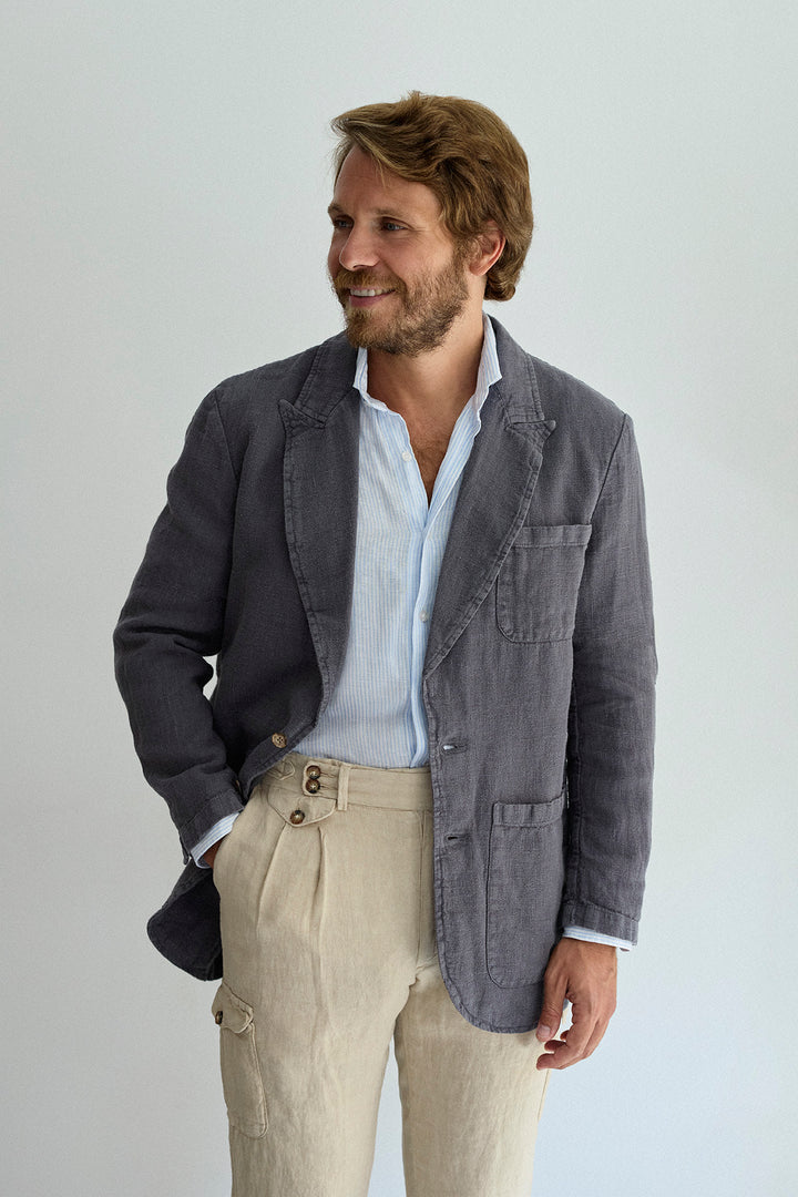Blazer azul marinho de linho orgânico desestruturado