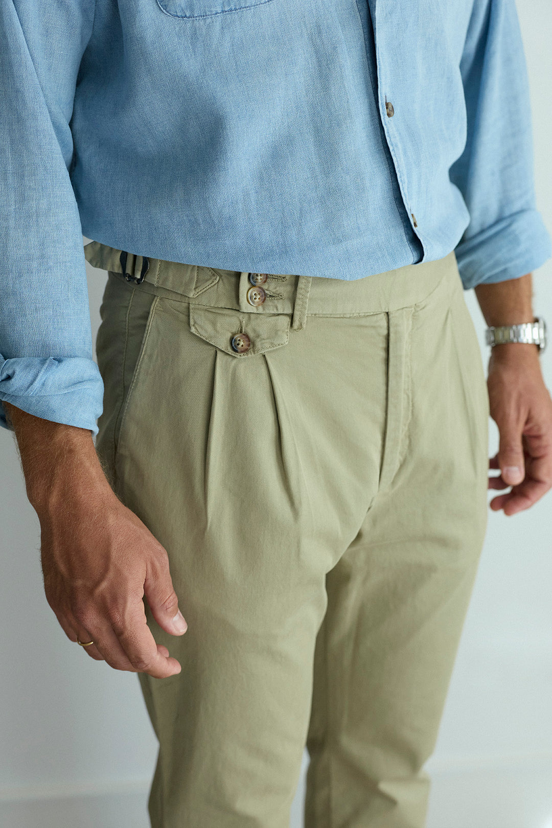 Calça Chino Sartorial de Algodão Caqui Claro