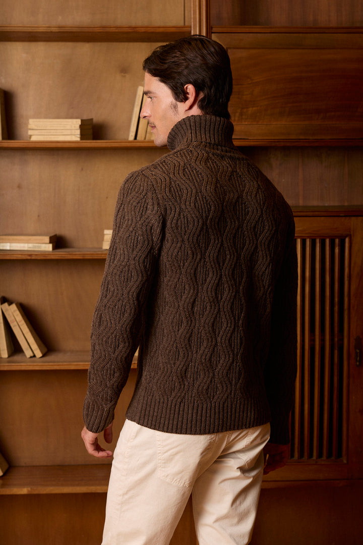 Jersey Cuello Vuelto Ochos Marrón Caoba