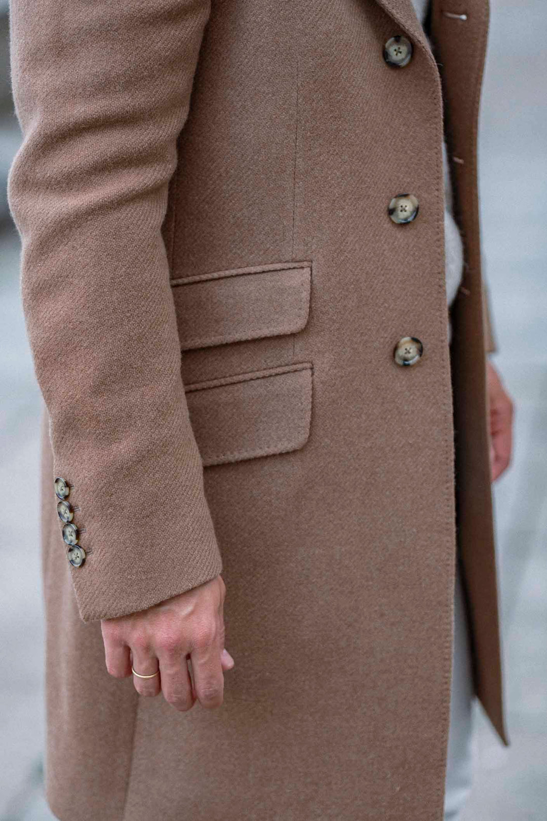 MTM Camel Coat with Classic Lapel and Double Gussets in the Back