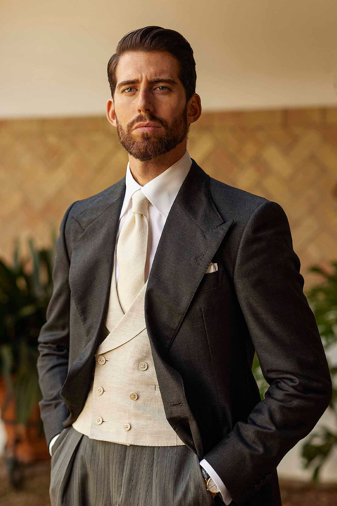 Classic MTM Morning Suit with 12,5cm Lapels and Beige Linen Herringbone Double-breasted Vest