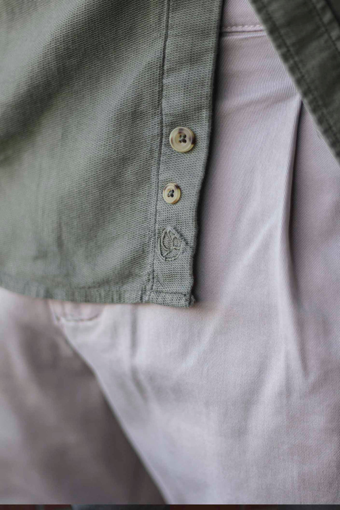 Pearl Gray Twill Chino Pants with Watchmaker, Belts and Front Clip