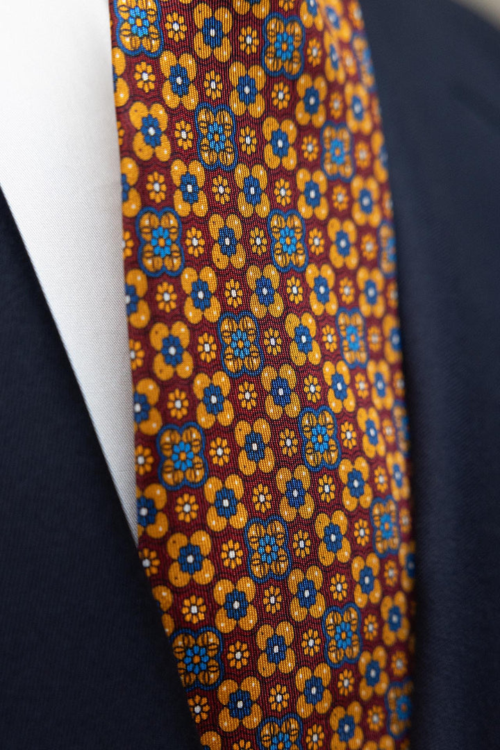 Corbata Napoli Seda Rojo Geometría Floral Azul y Naranja