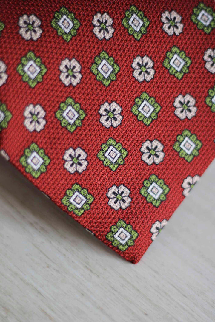 Burgundy Heron Silk Tie Daisy Bone Geometry Olive