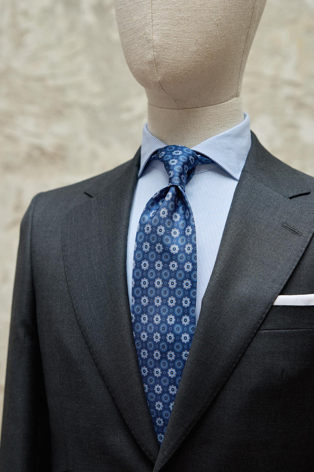 Corbata Napoli Seda Azul Marino Geometría Celesta, Azul Royal Blanca