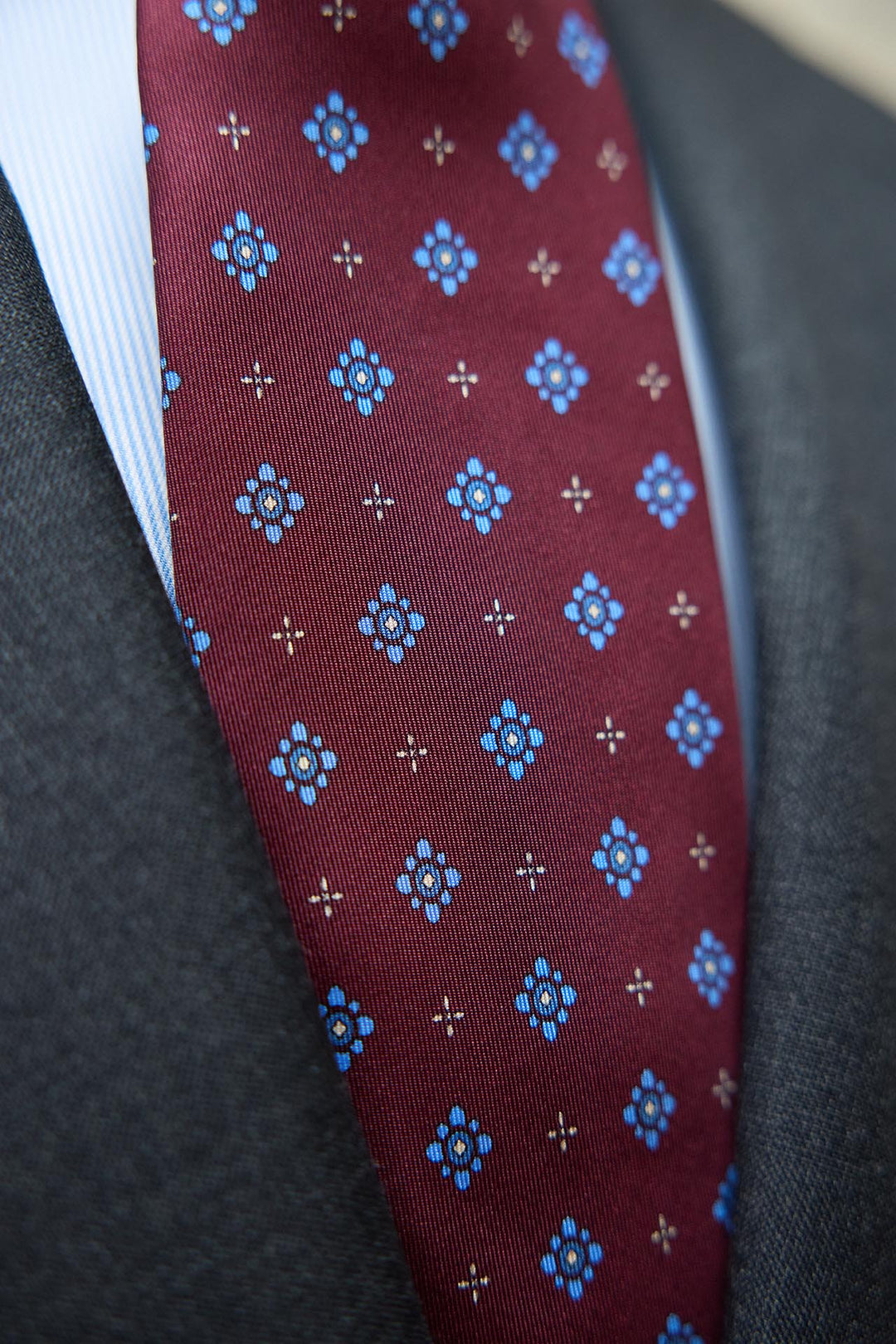 Napoli Burgundy Silk Tie Light Blue and White Geometry