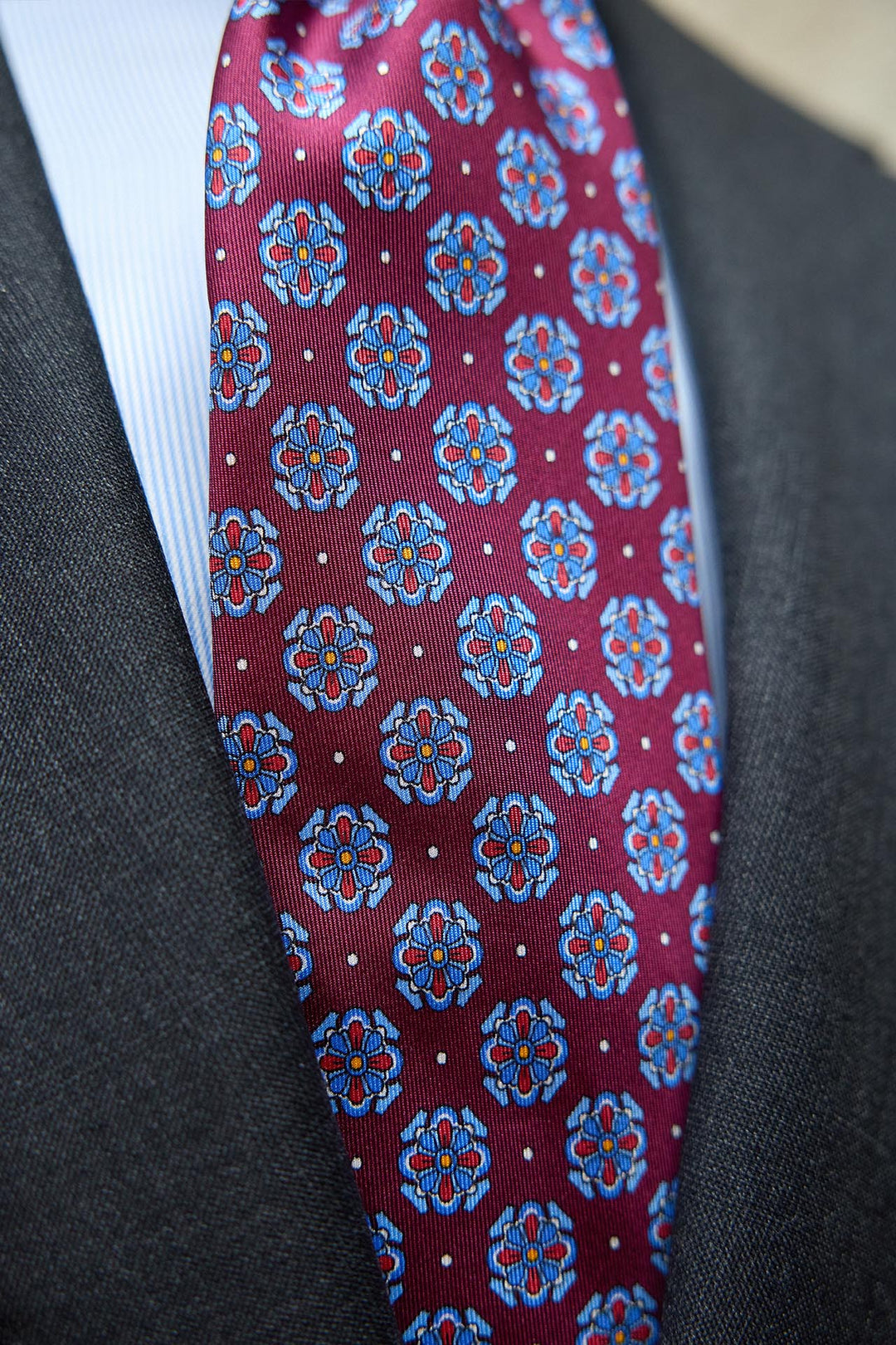 Napoli Silk Tie Burgundy Geometry Light Blue Rosette