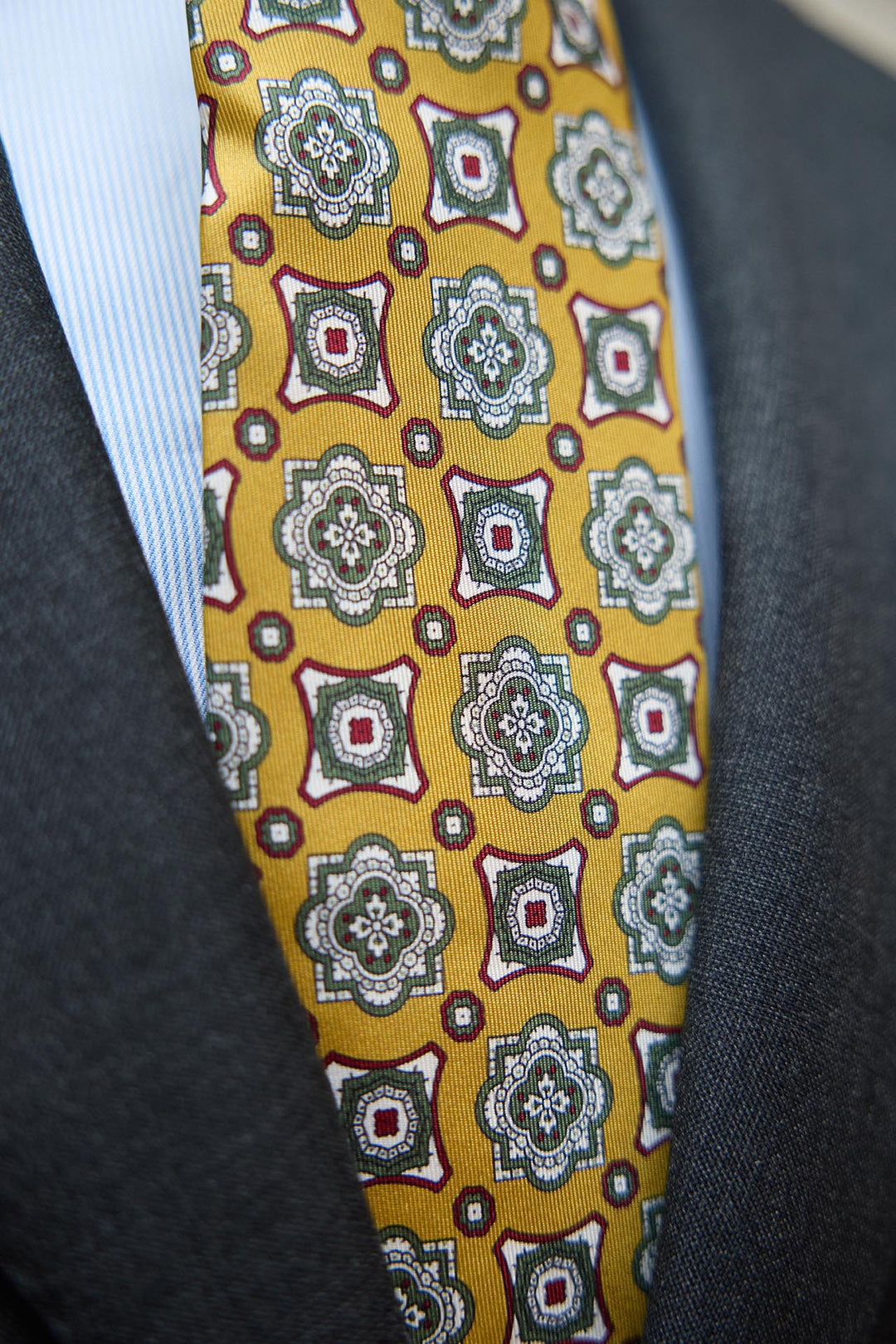 Napoli Silk Tie Dandelion Geometry XXL Burgundy Green and White