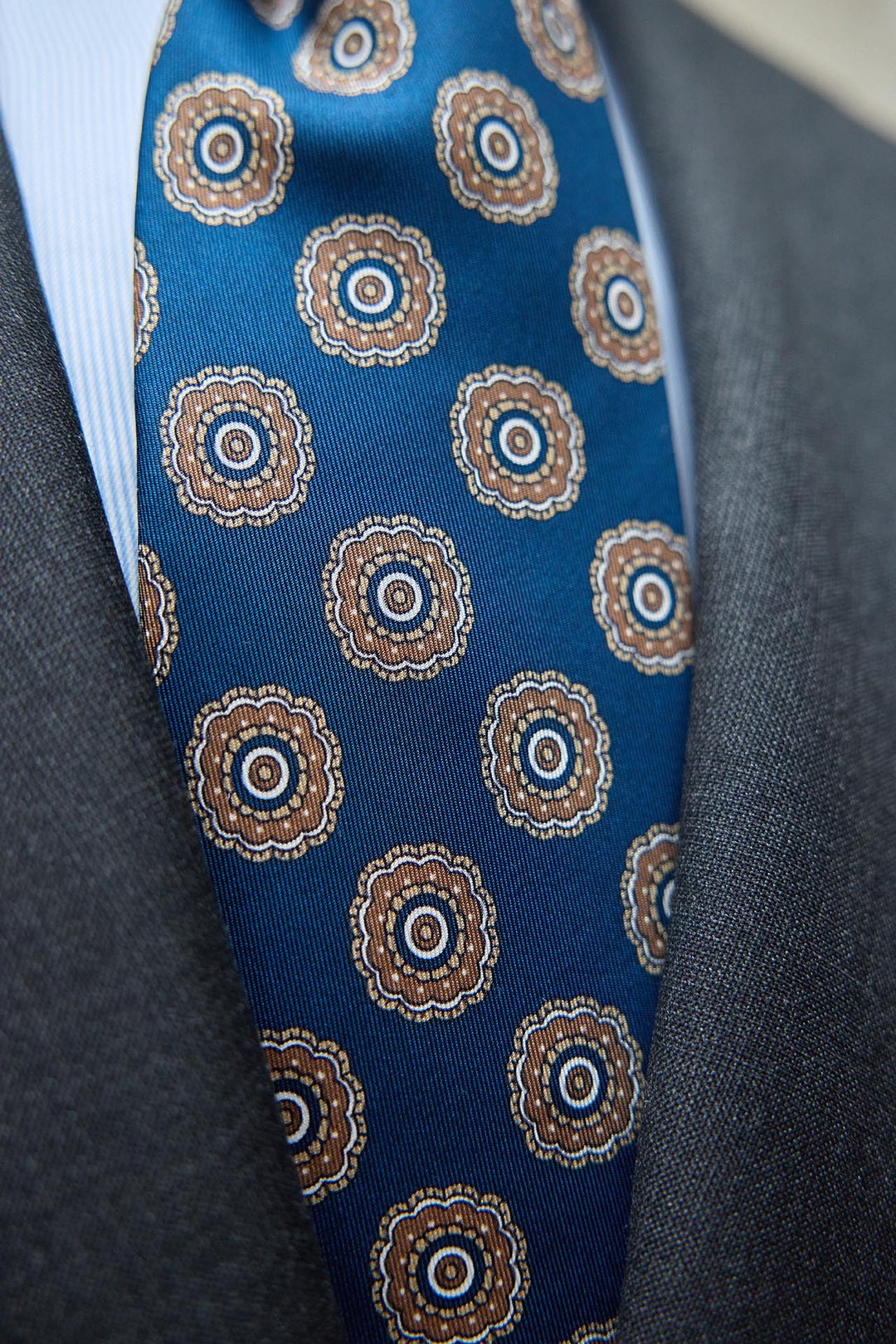 Oxford Blue Silk Tie with Brown and White Medallions