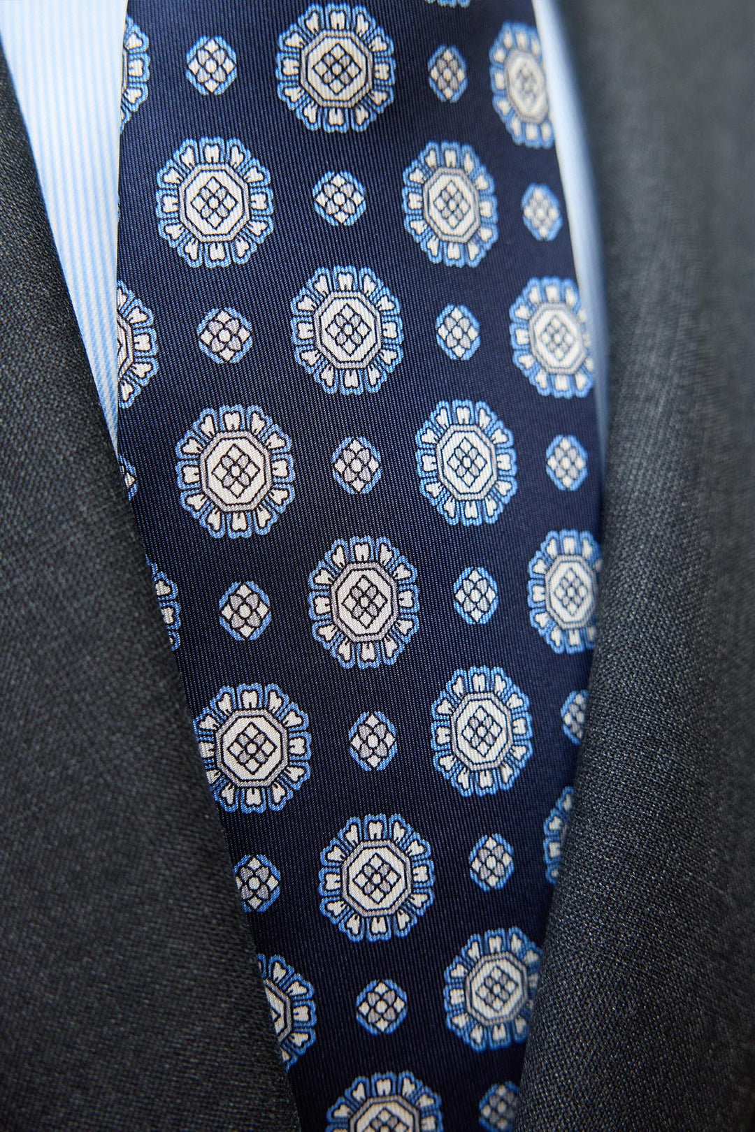 Napoli Navy Blue Silk Tie White and Light Blue Octagonal Medallion