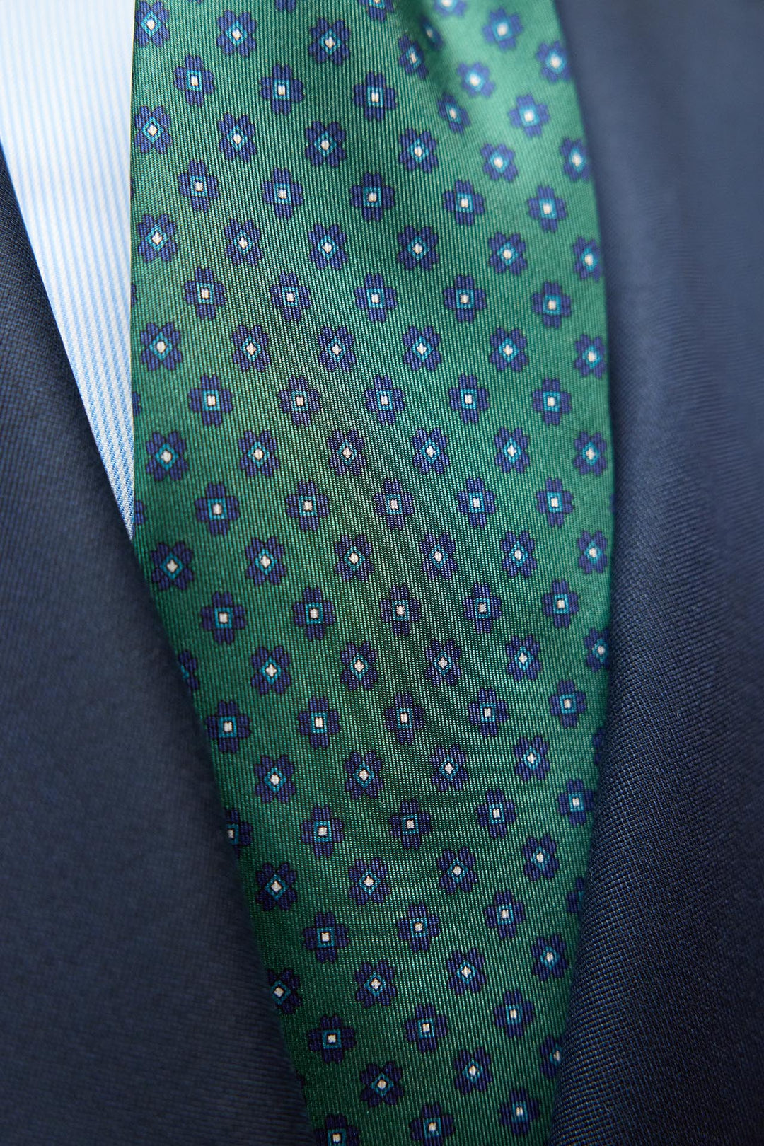 Navy Geometric Star Sea Green Tie