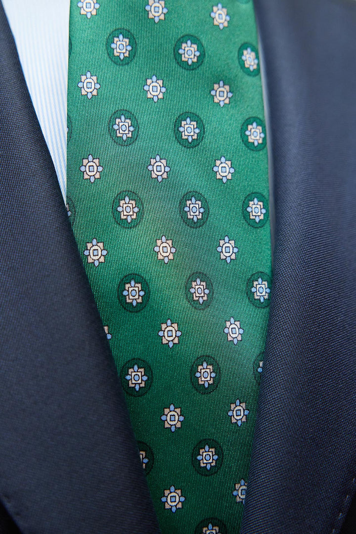 Corbata Seda Verde Geometría Mixta Circular Tonos Hueso