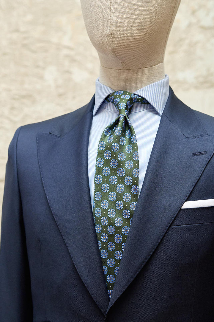 Corbata Napoli Seda Verde Albahaca Rosetón Celeste