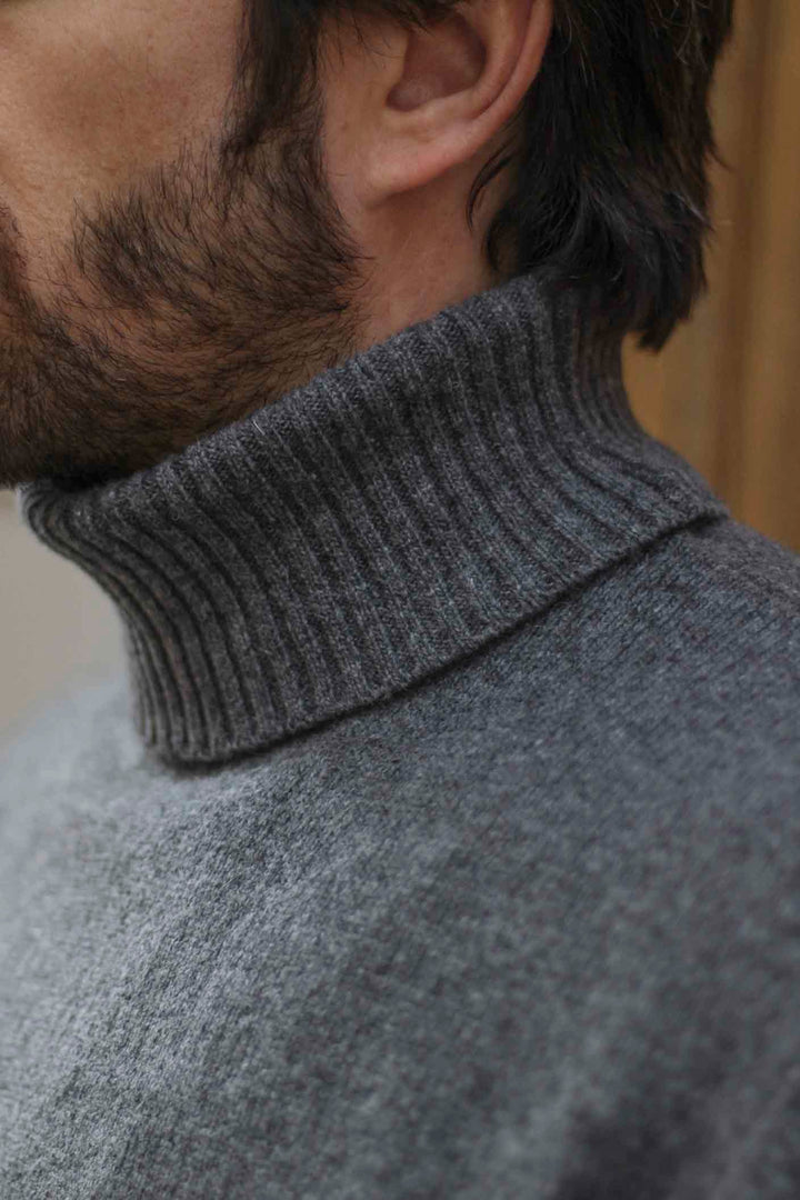 Charcoal Gray Lambswool Turtleneck Sweater