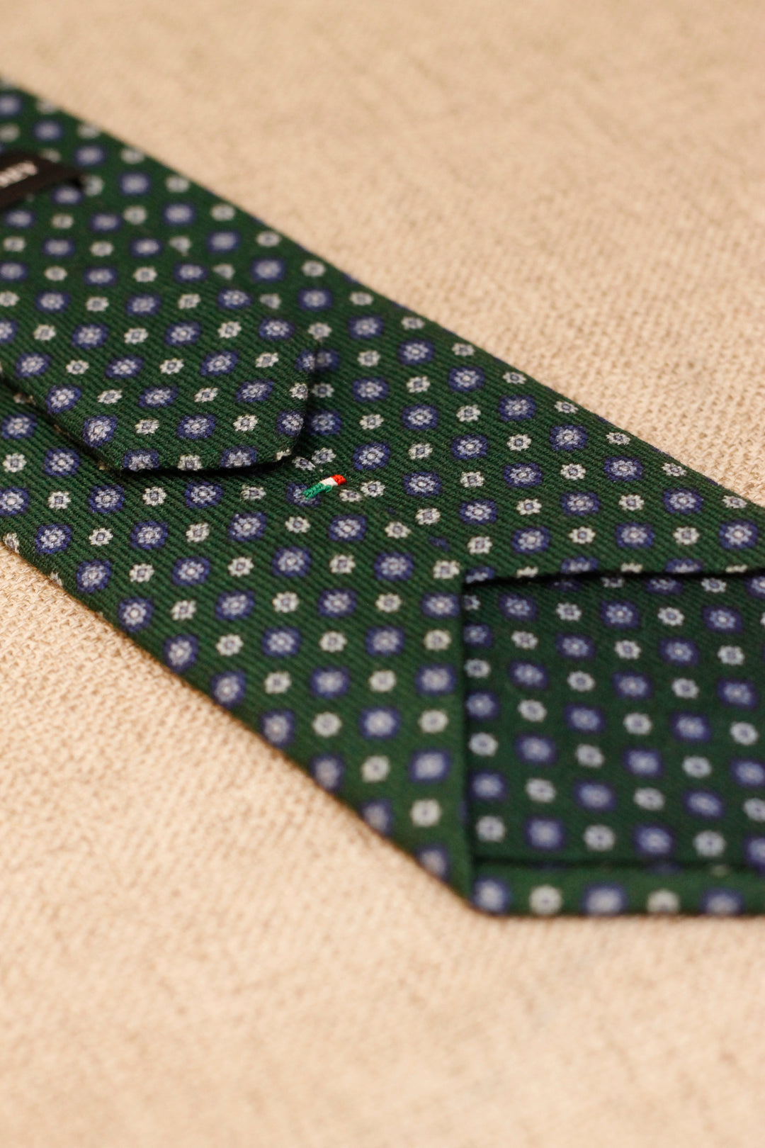 Napoli WOOL Green Tie with Blue Tone Daisies
