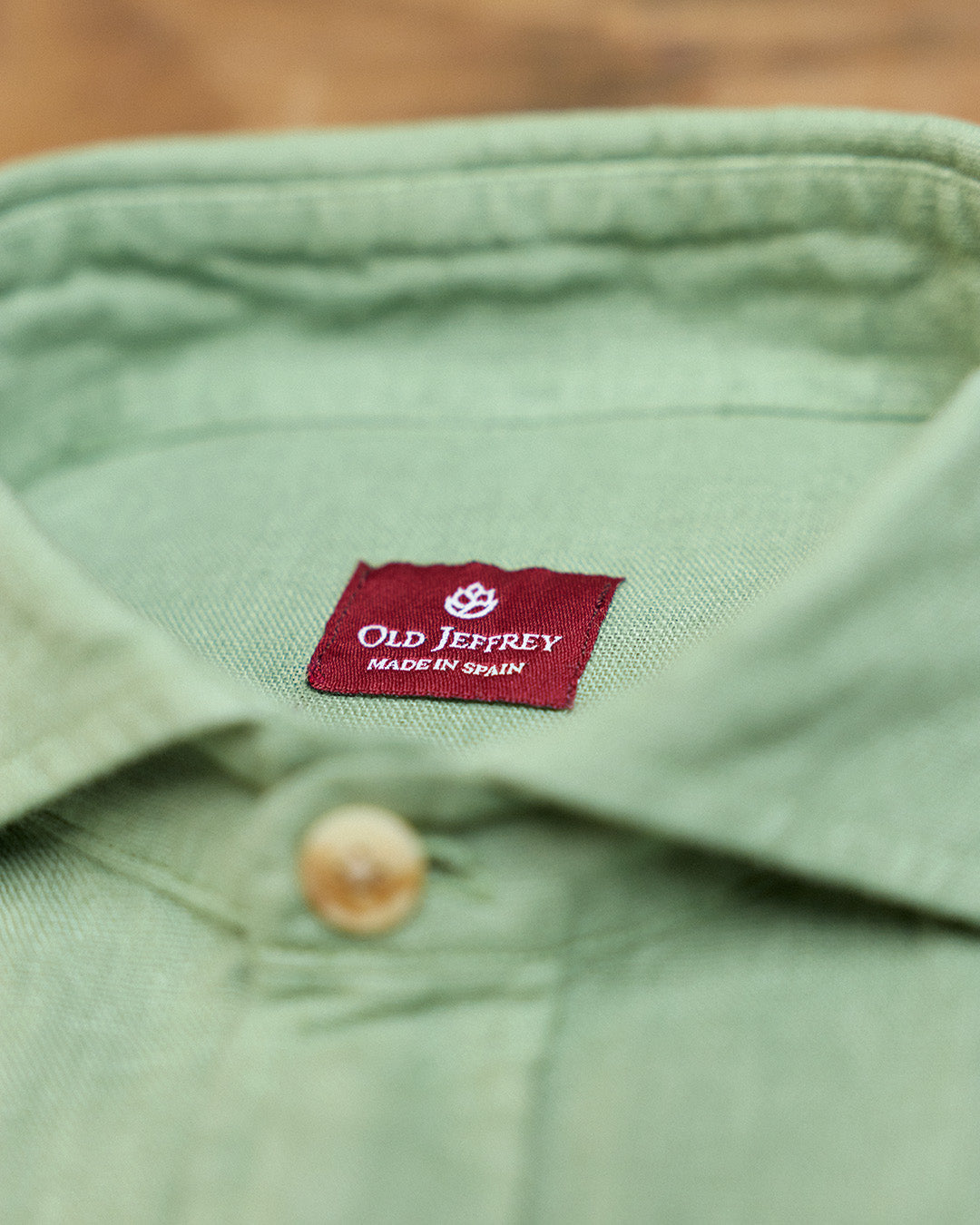 Camisa Clásica 100% Lino Verde Salvia