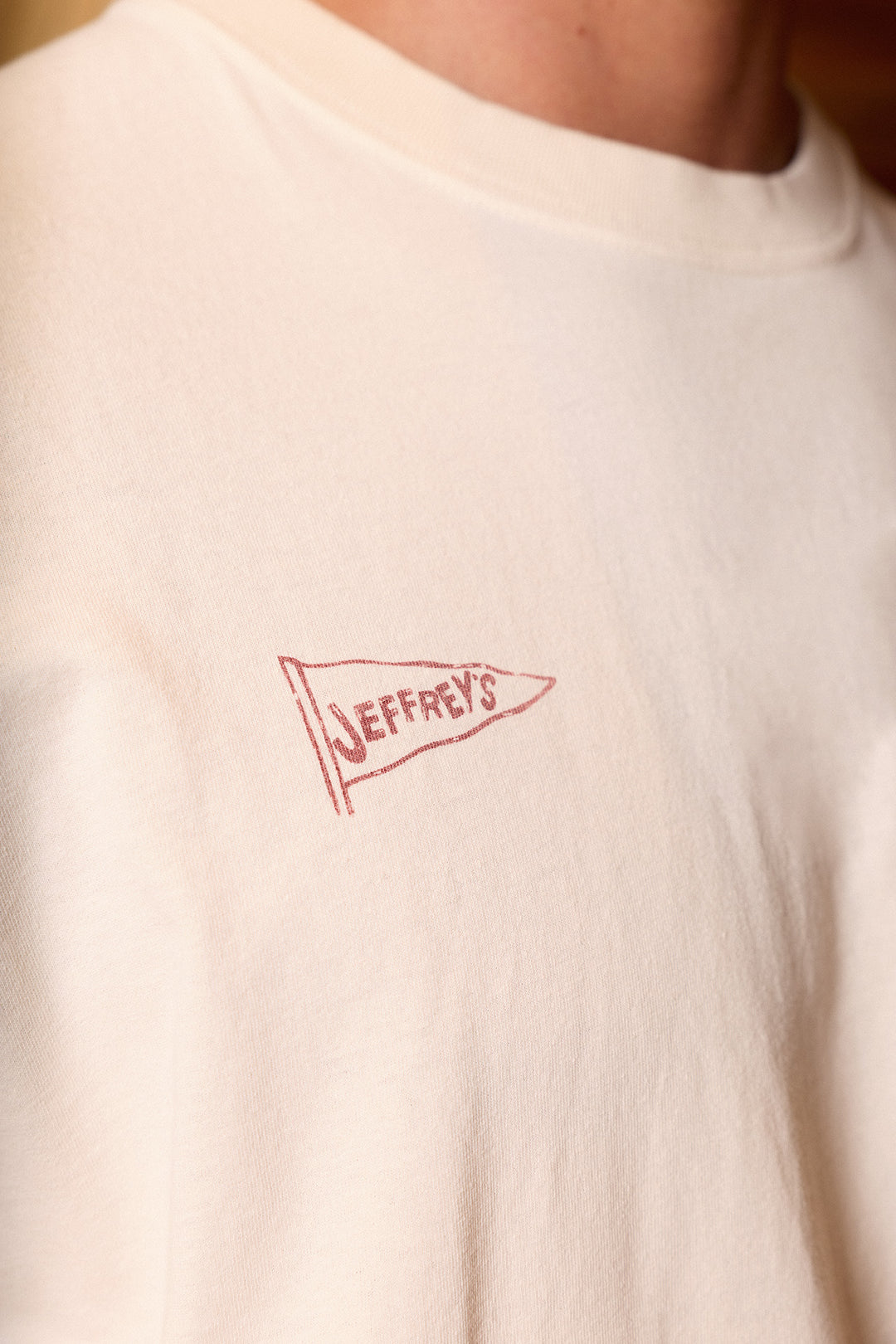 Camiseta Jeffreys House Blanco Roto