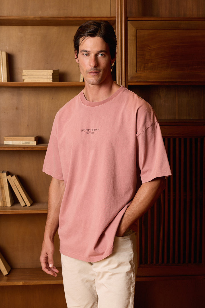 Camiseta Wonderlust Travel Rosa Desgastado