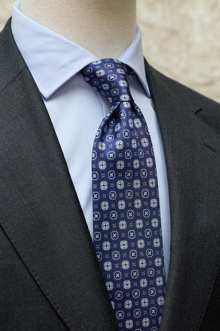 Gravata Napoli Azul Marinho Seda Geometria Octogonal Ocre