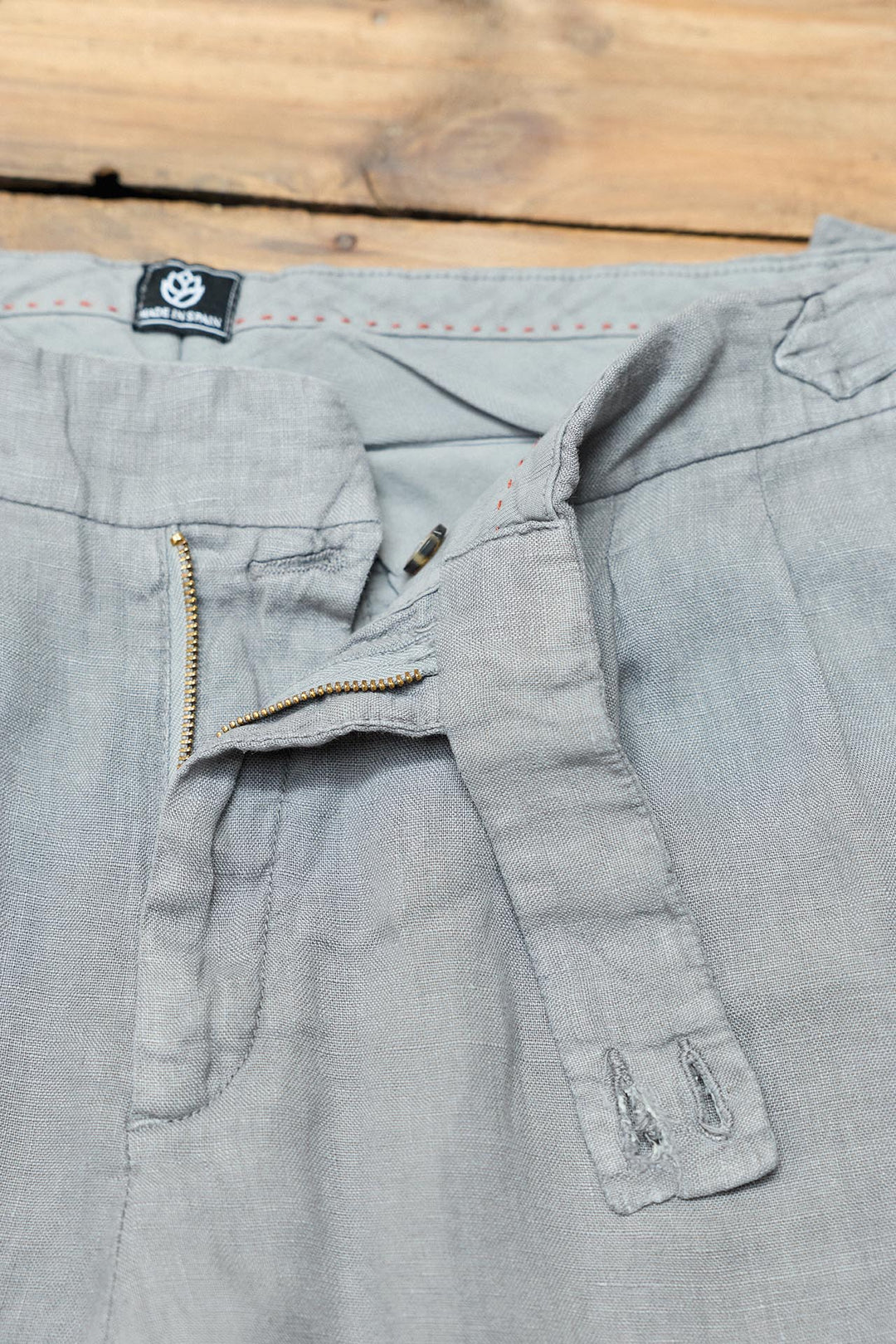 Tailored Trousers in Anthracite Grey Linen