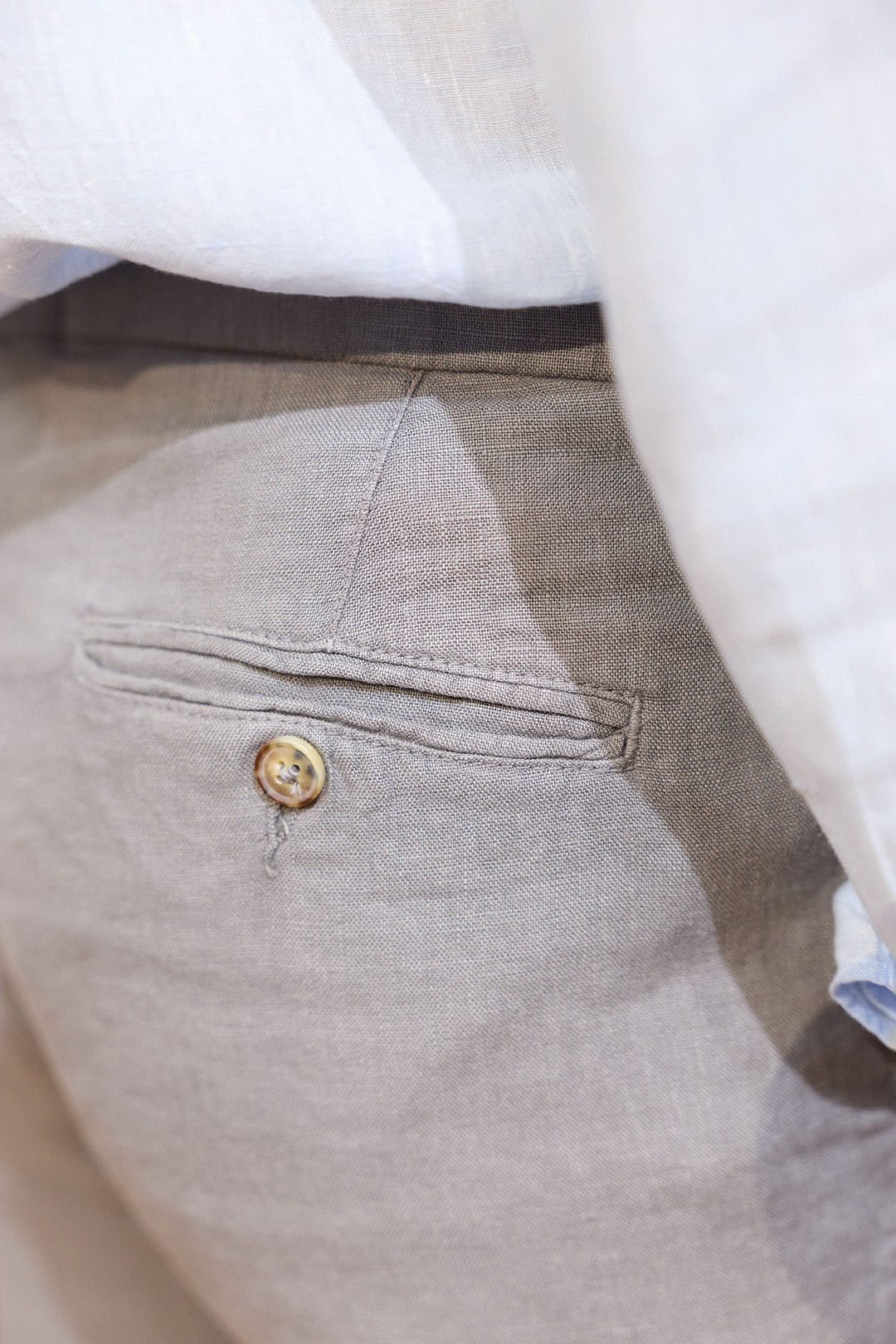 Tailored Trousers in Anthracite Grey Linen
