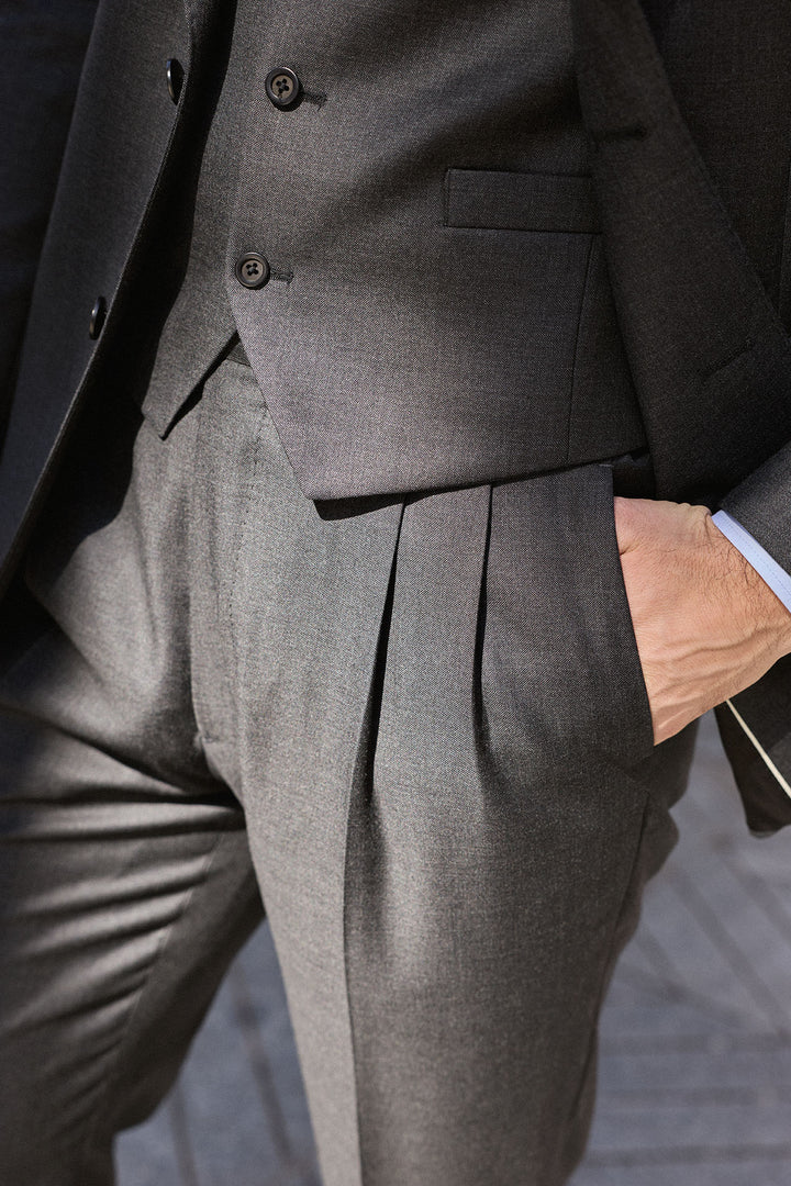 Grey 3-Piece Suit Straight Vest 10.5cm Lapels