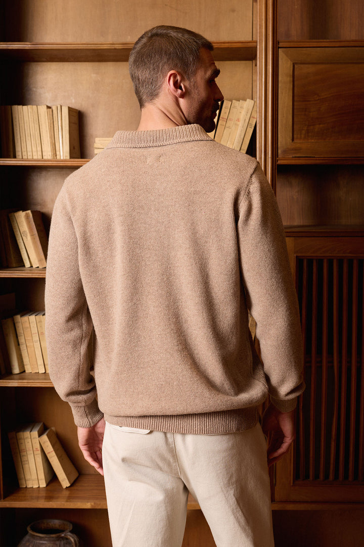 Polo Punto Manga Larga Relieve Marrón Topo