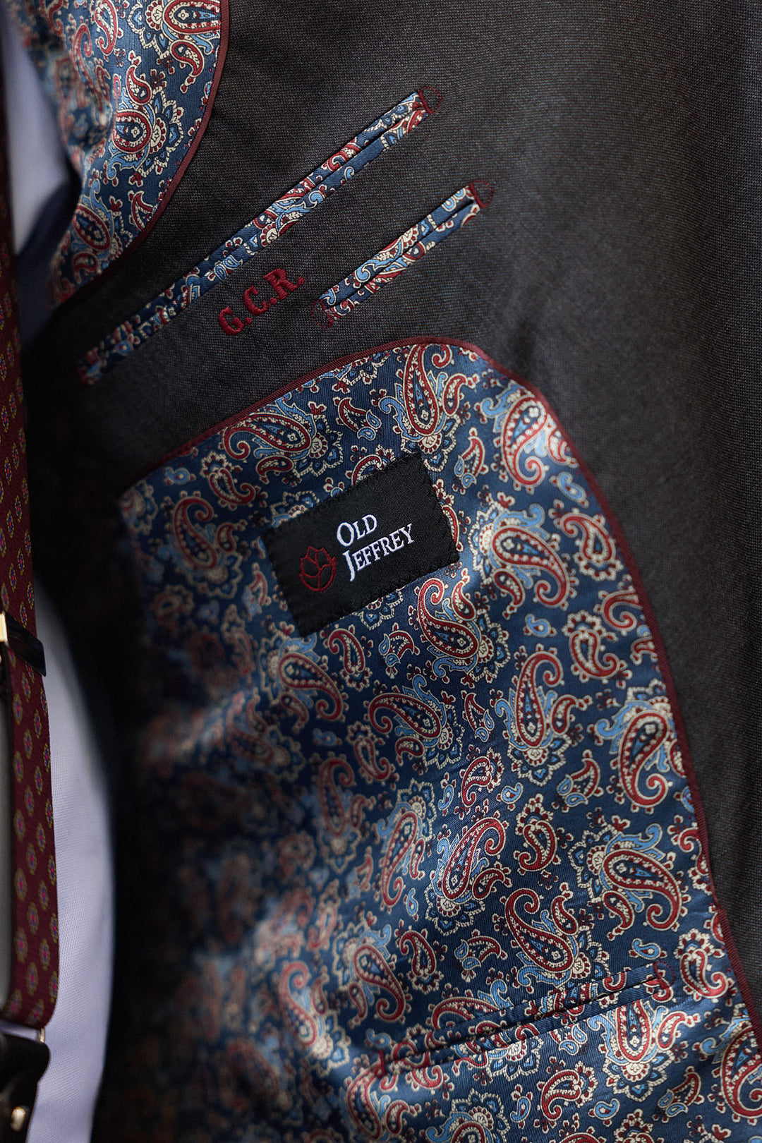 Traje MTM 2 Piezas  Loro Piana Tasmanian Super 170s Gris Plomo