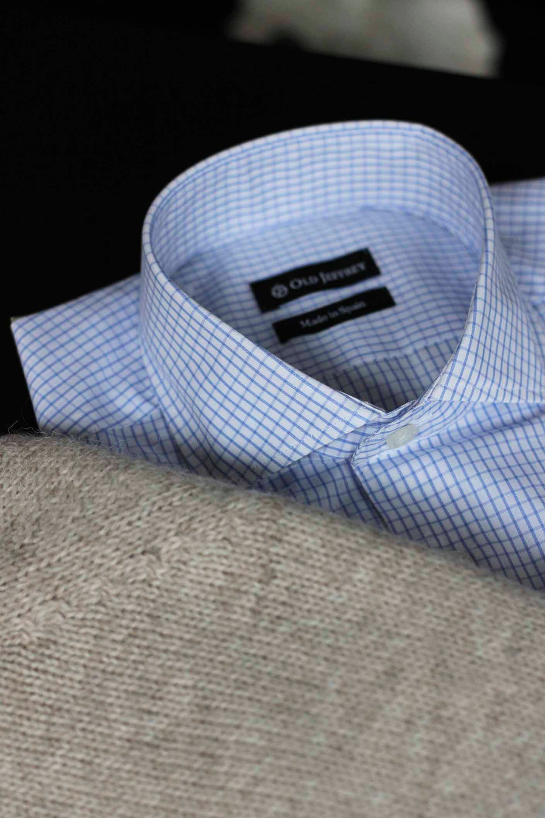 dress shirt thickness goTIELESS Ultimate Dress Shirt (White/Navy Windowpane)