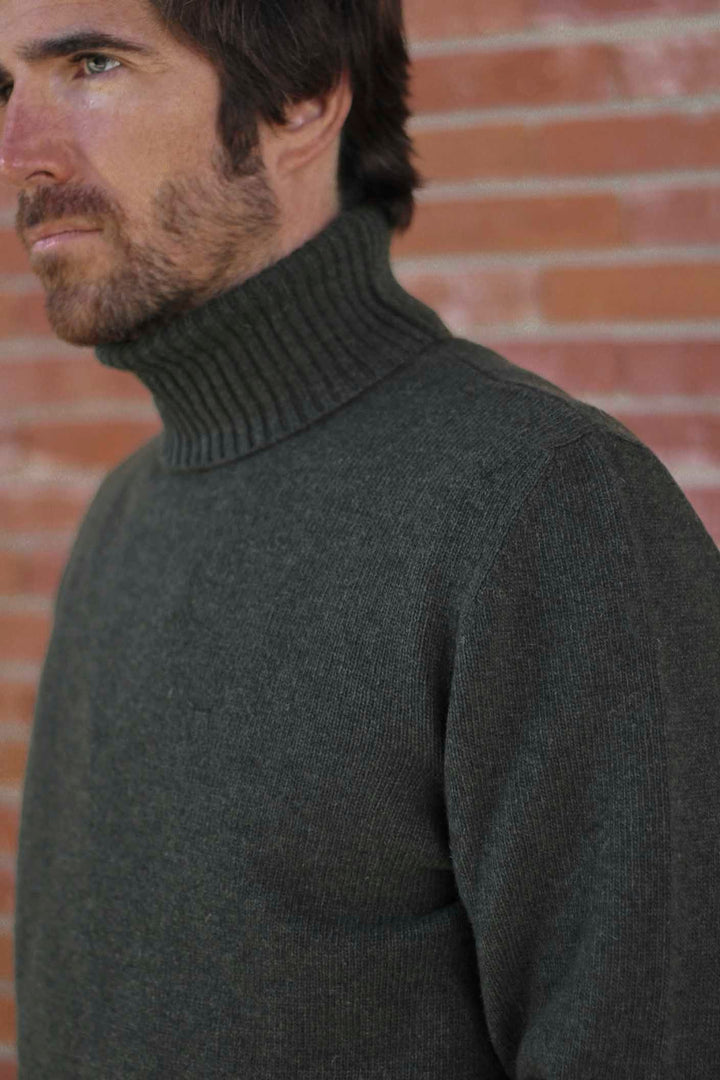 Eden Green Lambswool Turtleneck Sweater